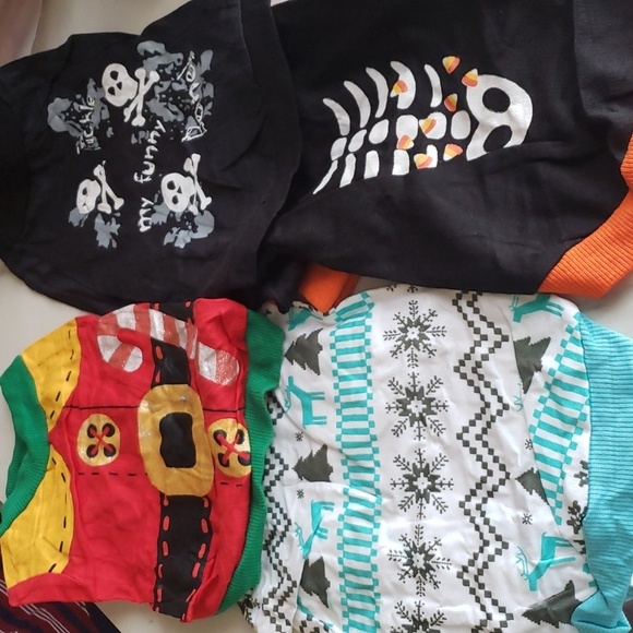 Drooling Dog 4 Piece Halloween and Christmas T-Shirt Set Size S - Picture 2 of 11